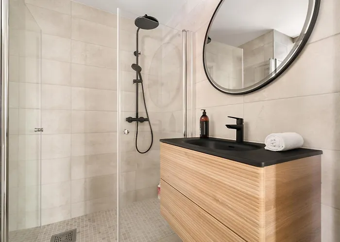 Apartamento I Short Walk To Sights *